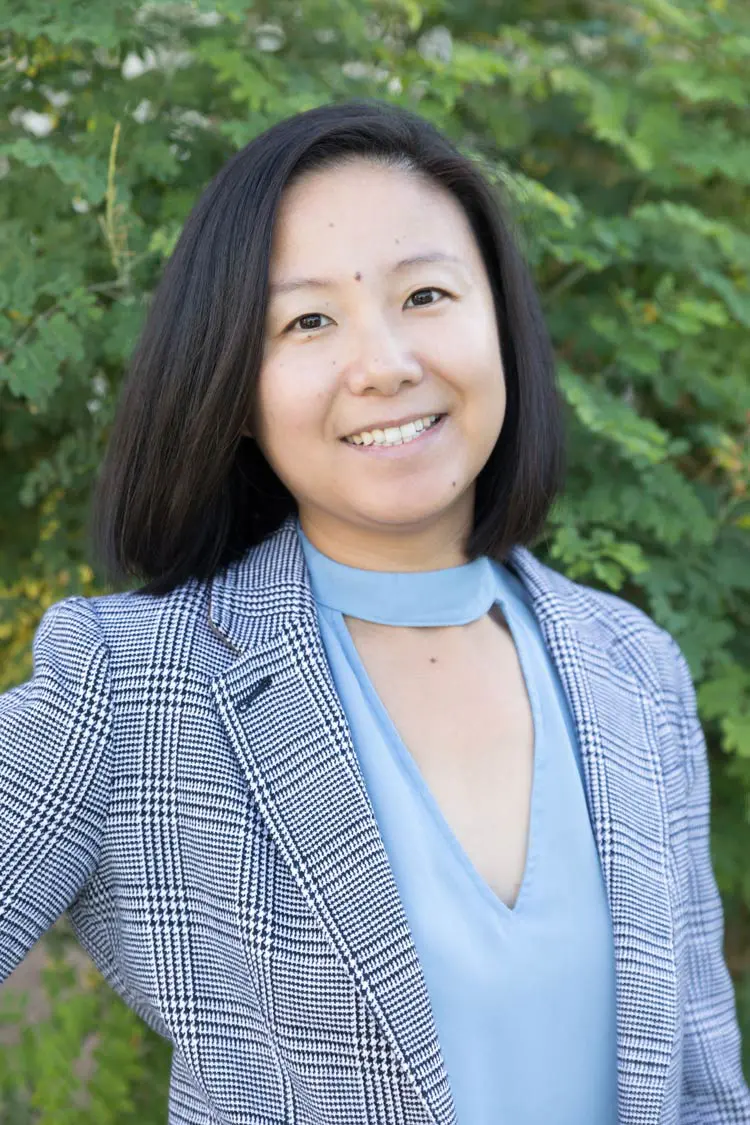 Qiuyi Lin Wright, LMSW